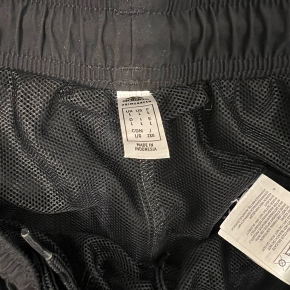 adidas Men’s Colorblock Lined Swim Shorts Black Grey - Picture 3 of 4